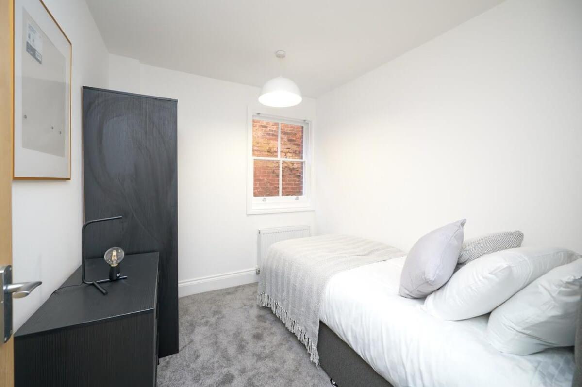 Lovely 2 Bedroom Apartment In Preston Πρέστον Εξωτερικό φωτογραφία