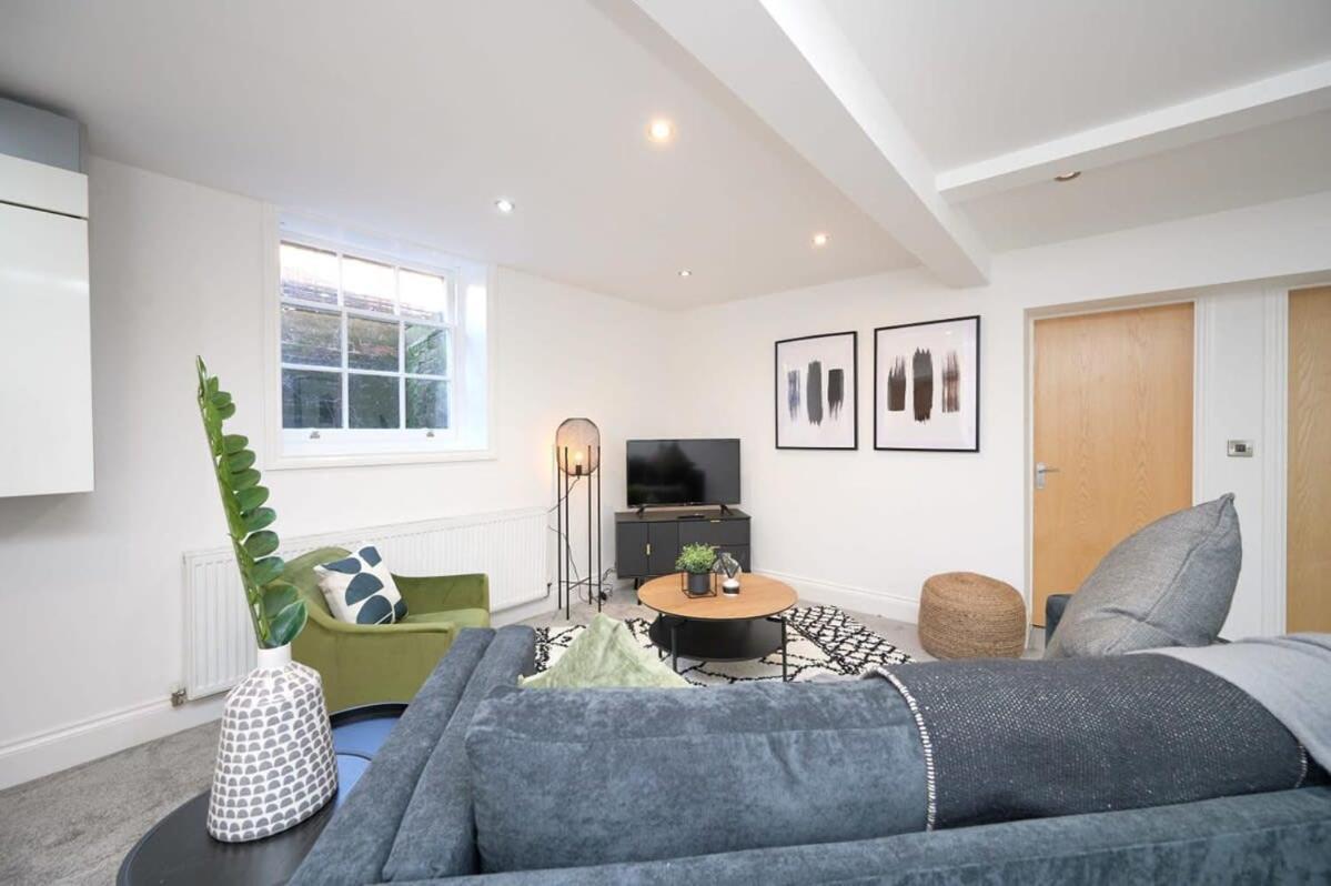Lovely 2 Bedroom Apartment In Preston Πρέστον Εξωτερικό φωτογραφία